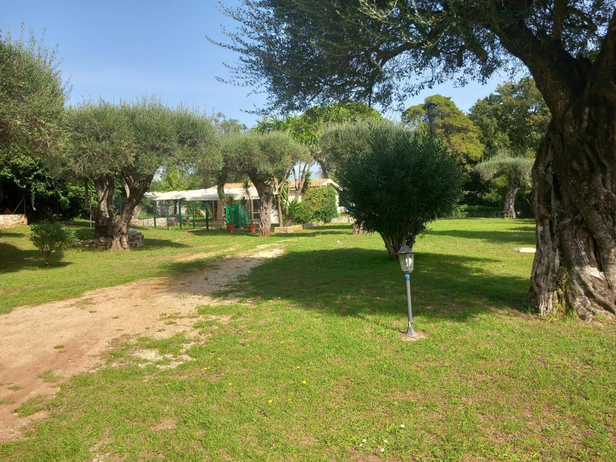 Katia Cottage Kassiopi Exterior foto